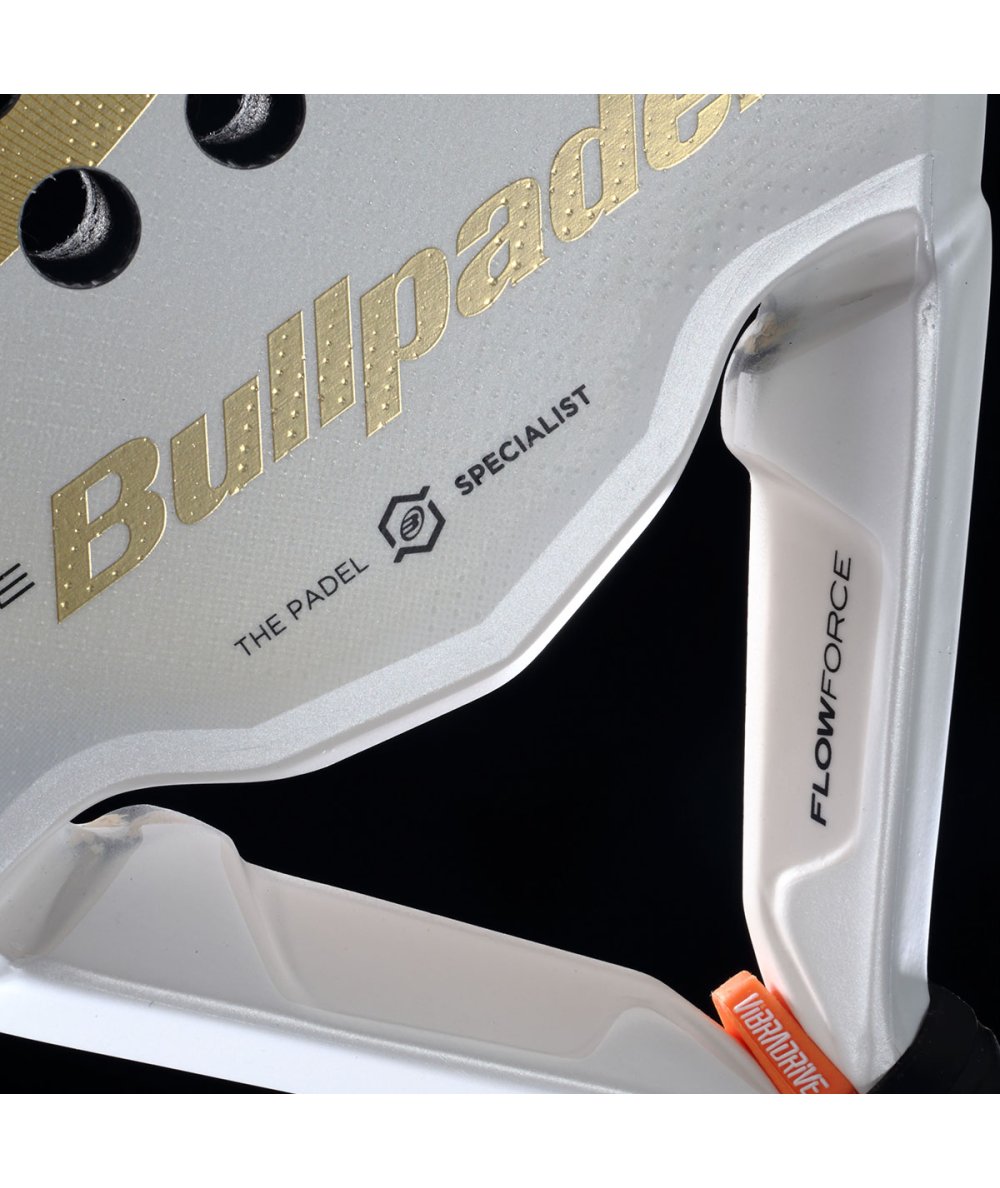 Bullpadel Pala Flow W 24