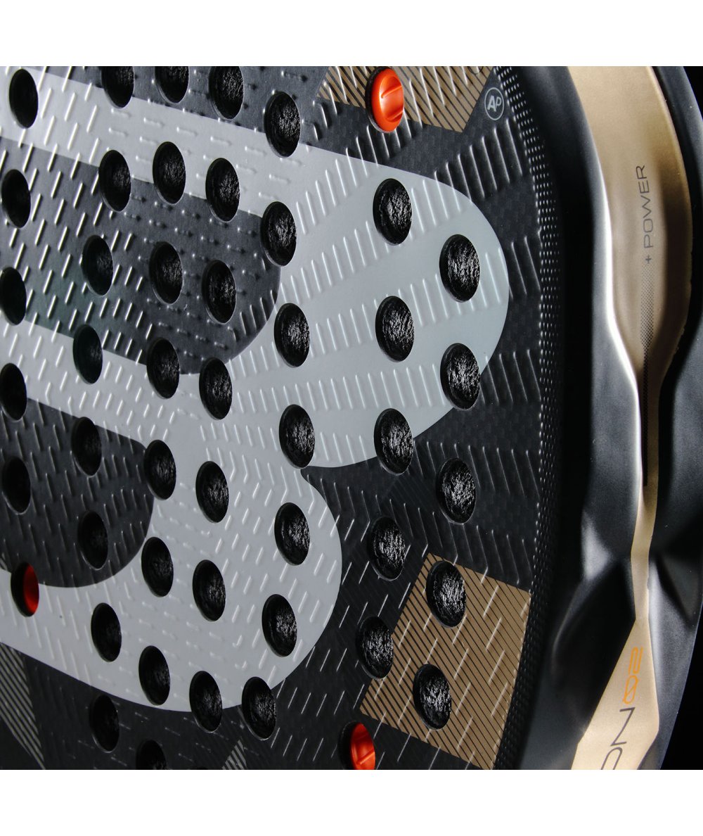 Bullpadel Pala Neuron 02 26