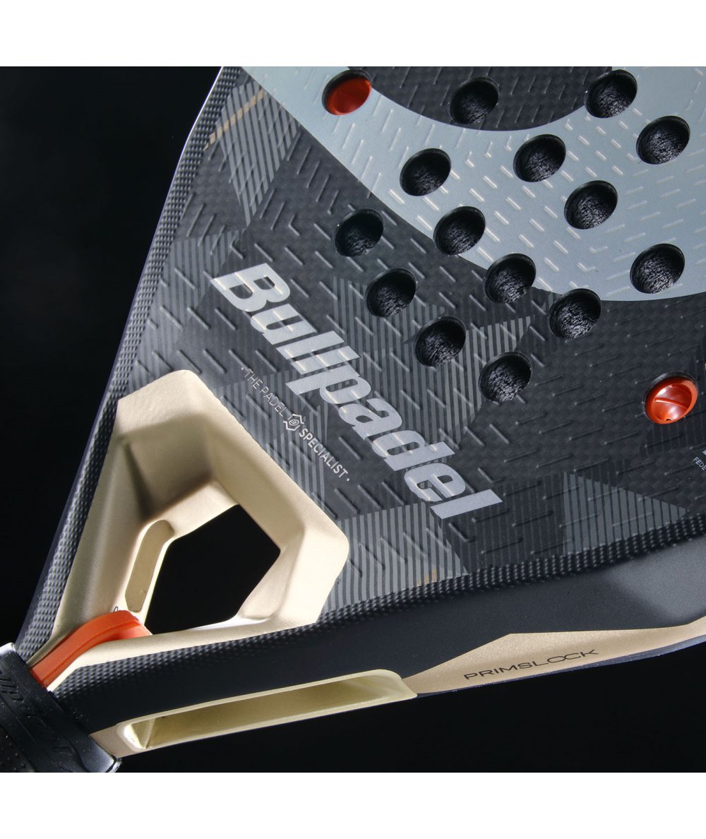 Bullpadel Pala Neuron 02 26